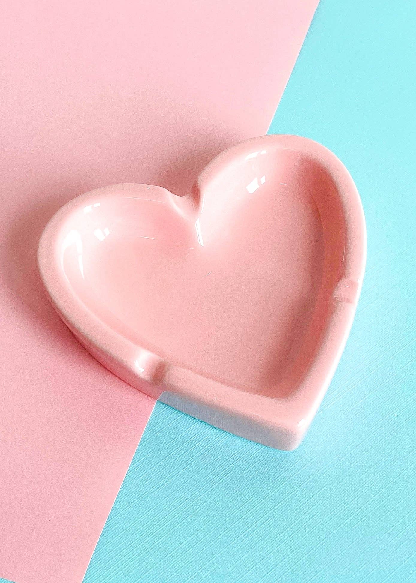 Candy Heart Ashtray: Soft Pink