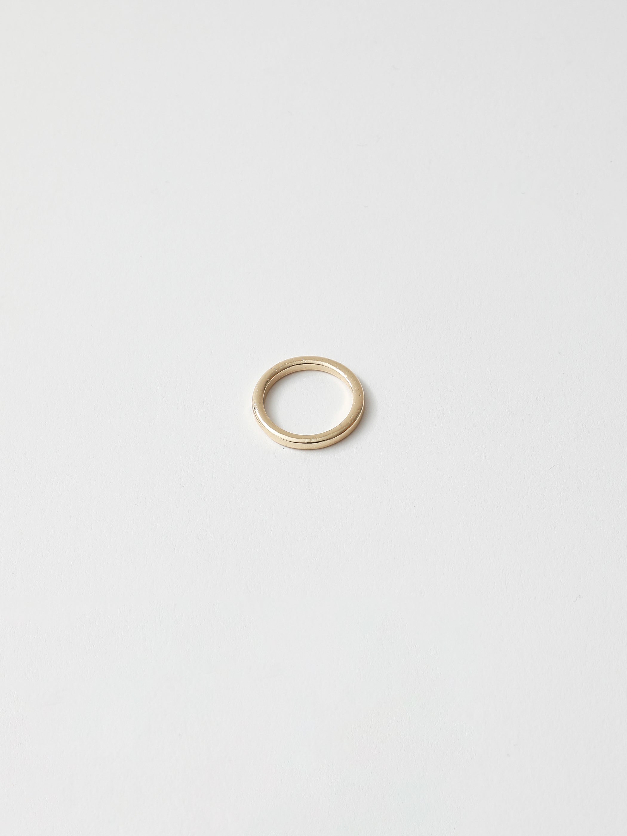 Classic Circle Ring - Gold